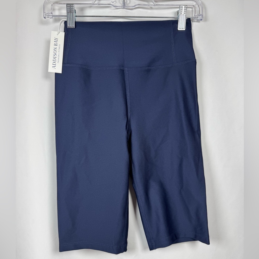 AB by Addison Bay Waverly Navy Short. XS